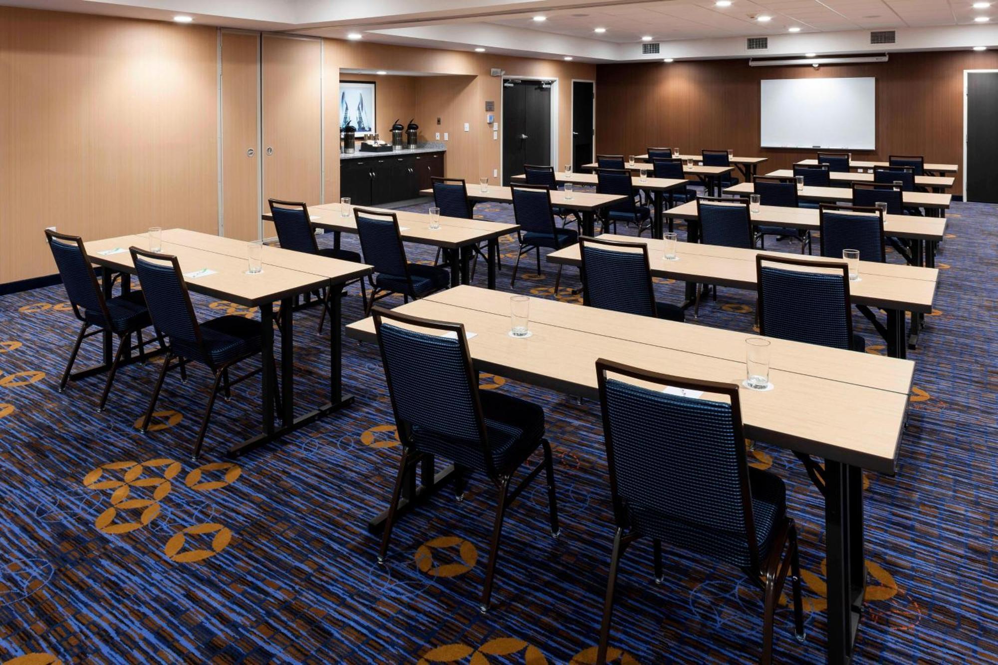 Hotel Courtyard By Marriott Houston North/Shenandoah à The Woodlands Extérieur photo