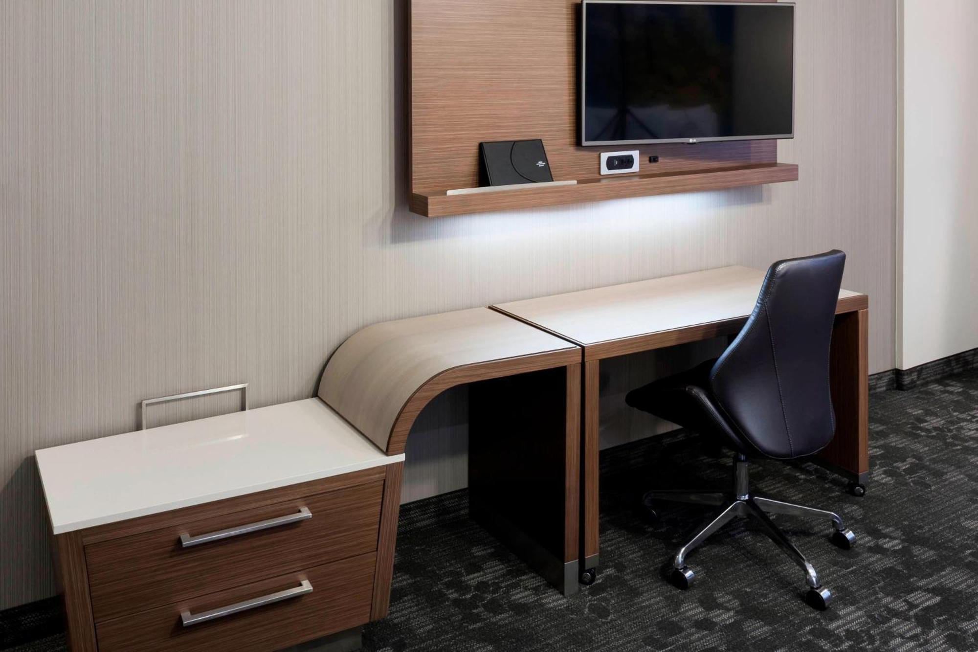Hotel Courtyard By Marriott Houston North/Shenandoah à The Woodlands Extérieur photo